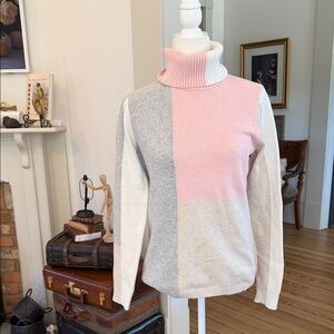 Sundance Pink and Gray Silk Blend Turtleneck Sweater Size Medium